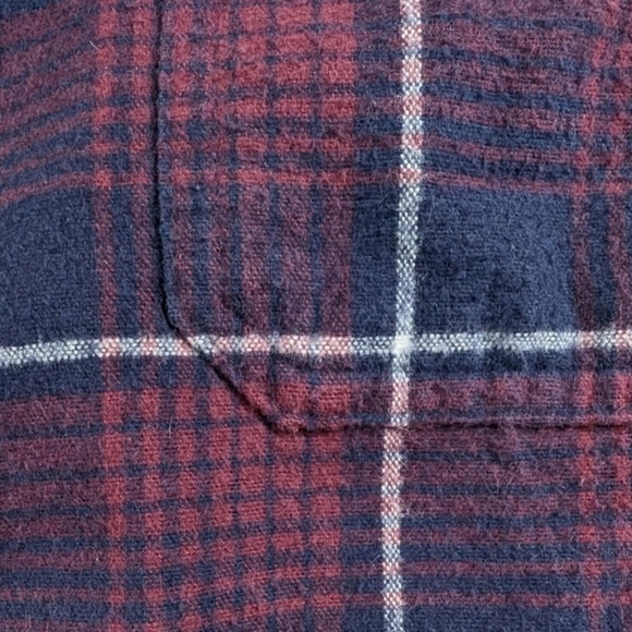 L.L. Bean Traditional Fit Chamois Cloth Shirt - Picture 5 of 5